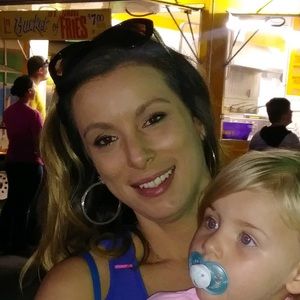 Meet your Posher, Jennifer